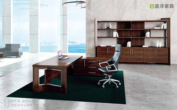 实木办公桌,实木柜,老板椅