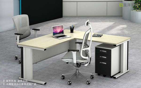 公司家具厂,员工桌设计,定制办公桌